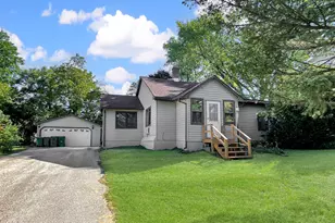 11 S Lake Ave, Fox Lake, IL 60020 - Photo 1