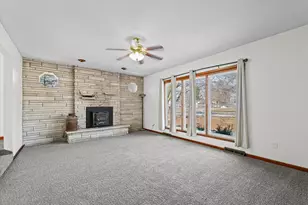 312 Prospect Ave, Paxton, IL 60957 - Photo 5