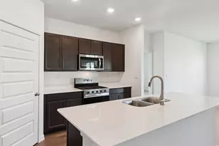 2572 Skye Dr, Pingree Grove, IL 60140 - Photo 13