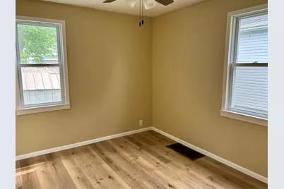 105 W 2nd Street, Spring Valley, IL 61362 - Photo 9