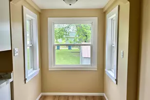 105 W 2nd St, Spring Valley, IL 61362 - Photo 5