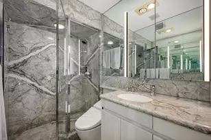 175 E Delaware Pl, Chicago, IL 60611 - Photo 23