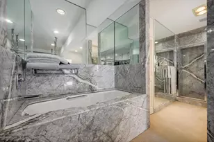 175 E Delaware Pl, Chicago, IL 60611 - Photo 21