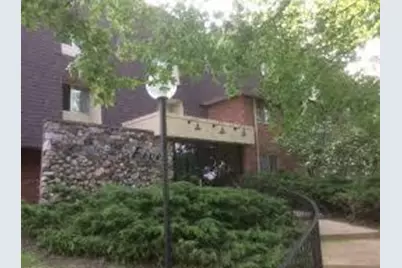 5 Villa Verde Drive #211, Buffalo Grove, IL 60089 - Photo 1