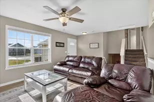 1903 Silverthorn Dr, Byron, IL 61010 - Photo 3