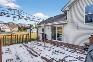 1903 Silverthorn Dr, Byron, IL 61010 - Photo 49