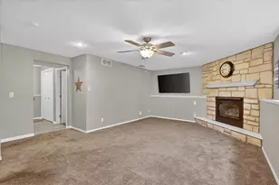 1903 Silverthorn Dr, Byron, IL 61010 - Photo 35