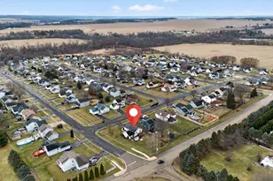 1903 Silverthorn Dr, Byron, IL 61010 - Photo 5