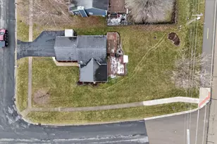 1903 Silverthorn Dr, Byron, IL 61010 - Photo 53