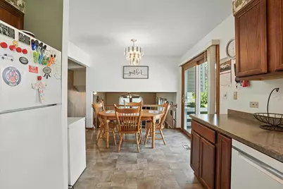 510 Dunbar Street, Beecher, IL 60401 - Photo 5