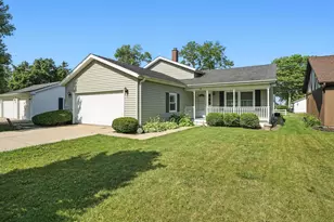 510 Dunbar St, Beecher, IL 60401 - Photo 25