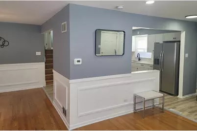 295 Saginaw Avenue, Calumet City, IL 60409 - Photo 5