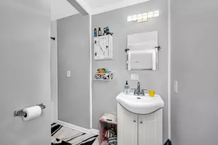 13 Charlton Dr, Kankakee, IL 60901 - Photo 17