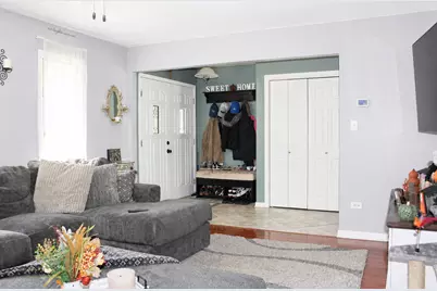 617 Melrose Lane, Beecher, IL 60401 - Photo 3