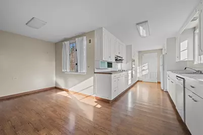 262 E Foster Place, Lake Forest, IL 60045 - Photo 11