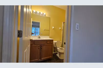 151 N Waters Edge Drive #C, Glendale Heights, IL 60139 - Photo 13