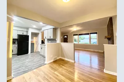 112 E 160th Place, South Holland, IL 60473 - Photo 17