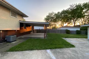 112 E 160th Pl, South Holland, IL 60473 - Photo 25