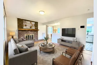 112 E 160th Place, South Holland, IL 60473 - Photo 3