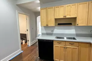 3252 W Crystal St, Chicago, IL 60651 - Photo 7