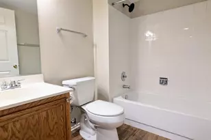 1628 Columbia Cir, Bartlett, IL 60103 - Photo 13