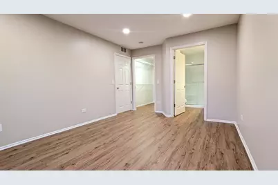 1628 Columbia Circle #4, Bartlett, IL 60103 - Photo 9