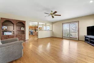 14576 Creekview Dr, Orland Park, IL 60467 - Photo 17