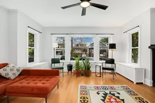 5425 N Bernard St, Chicago, IL 60625 - Photo 5
