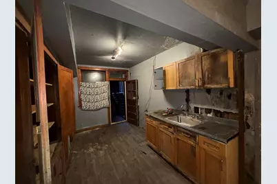 7816 S Phillips Avenue, Chicago, IL 60649 - Photo 7