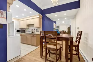 9804 S Karlov Ave, Oak Lawn, IL 60453 - Photo 9