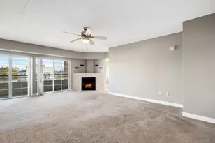 17212 Oak Park Ave, Tinley Park, IL 60477 - Photo 19