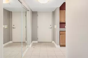 17212 Oak Park Ave, Tinley Park, IL 60477 - Photo 15