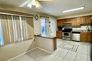 9035 N Clifton Ave, Niles, IL 60714 - Photo 7