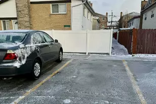 9035 N Clifton Ave, Niles, IL 60714 - Photo 17