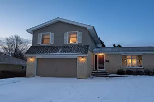 1125 Charlene Ln, Schaumburg, IL 60193 - Photo 19