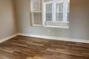 7556 S Kenwood Ave, Chicago, IL 60619 - Photo 9