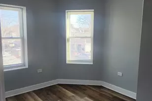 7556 S Kenwood Ave, Chicago, IL 60619 - Photo 19