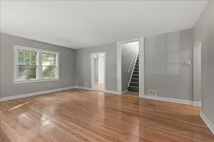 16930 Winchester Ave, Hazel Crest, IL 60429 - Photo 3