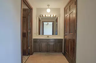 2183 Oak Hill Dr, Lisle, IL 60532 - Photo 17