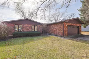 2183 Oak Hill Dr, Lisle, IL 60532 - Photo 1