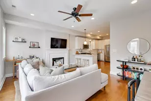 3040 N Sheffield Ave, Chicago, IL 60657 - Photo 5