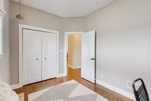 3040 N Sheffield Ave, Chicago, IL 60657 - Photo 15