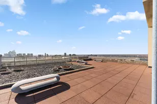 500 W Superior St, Chicago, IL 60654 - Photo 35