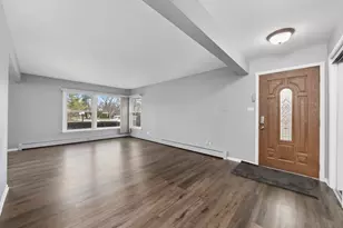 6839 W 127th St, Palos Heights, IL 60463 - Photo 3