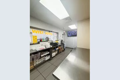 112 E 71st Street, Chicago, IL 60619 - Photo 15