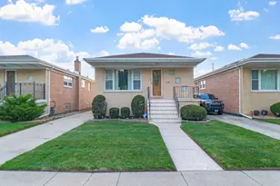 590 Exchange Ave, Calumet City, IL 60409 - Photo 1