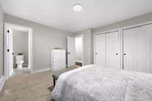 2072 Palatine Rd, Inverness, IL 60067 - Photo 9