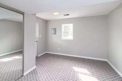 1477 Webster Lane, Des Plaines, IL 60018 - Photo 17