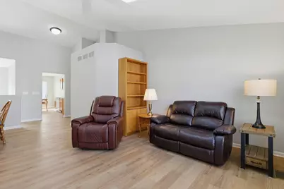 9334 Waterfall Glen Boulevard, Darien, IL 60561 - Photo 7