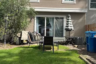 7418 Nantucket Cove, Hanover Park, IL 60133 - Photo 27